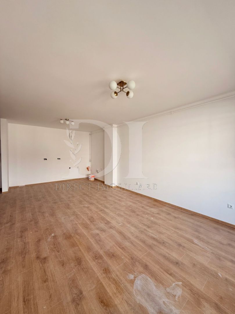 Apartament finisat / etaj intermediar / Eroilor - Poză 3