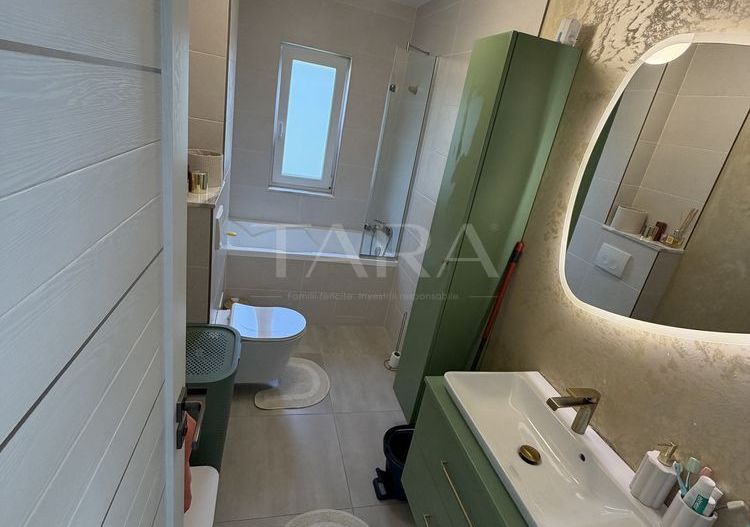 VAnzare apartament 3 camere cu gradina Sannicoara - Poză 7