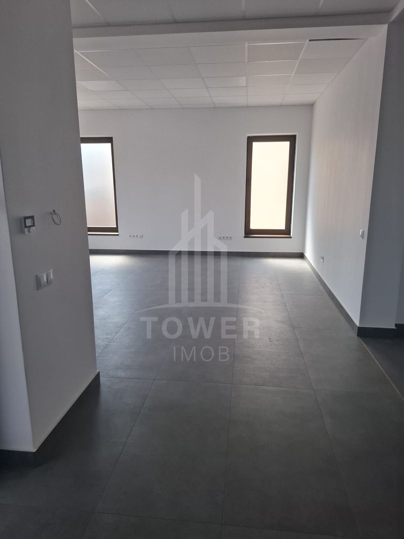 Spatiu comercial nou, pretabil birouri,  showroom,depozitare, etc - Poză 3