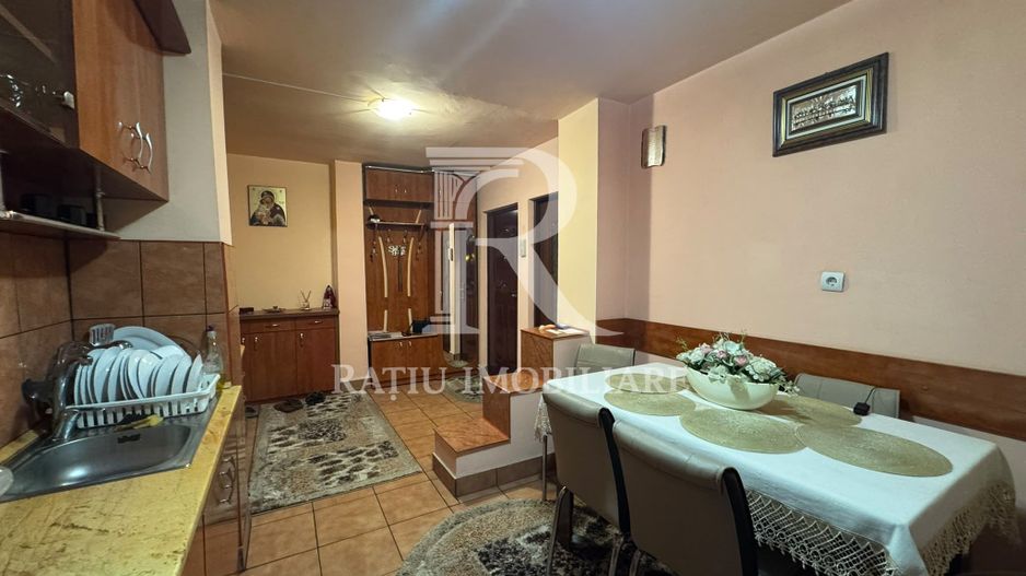 De inchiriat | Apartament cu 3 camere | Oradea - Poză 1