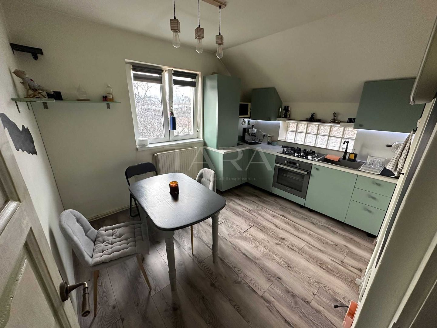 Apartament 2 camere – Someșeni, în vilă - Poză 1