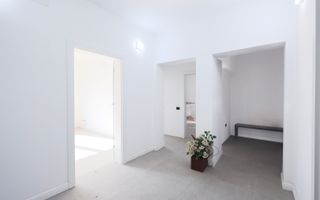 Cladire cu destinatie multifunctionala in zona Podgoria Comision 0 - Poză 2