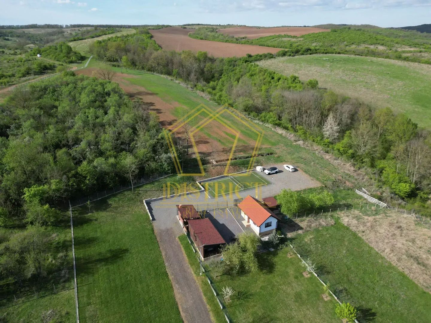 Casa de vacanta cu teren si padure de 3.8ha | Nadas | Herneacova - Poză 3
