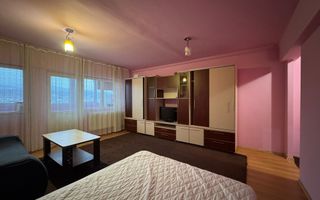 Garsoniera de vanzare | 30 mp | Lift | Panorama | Cetate - Poză 1