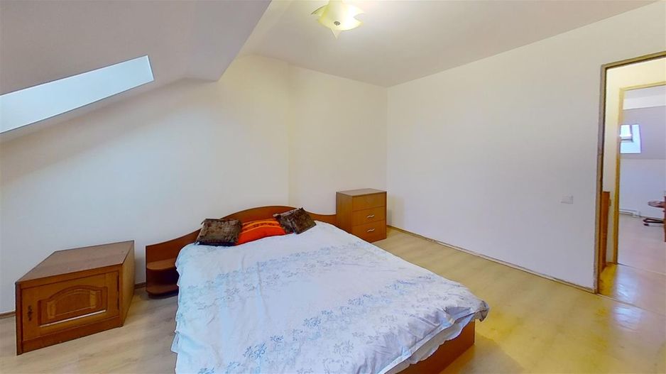 Apartament trei camere, pe doua niveluri, Garii, Brasov - Poză 10