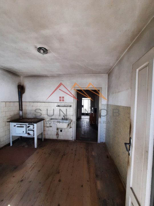 Casa 2 camere, central, 1962, teren 390 mp, Campina, Prahova - Poză 8