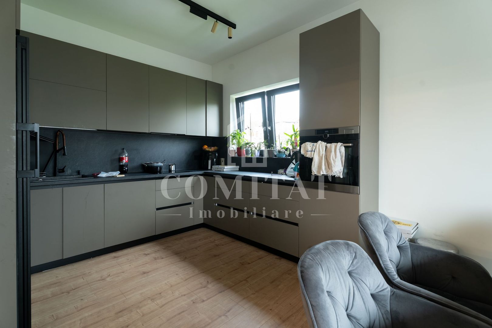 Casă generoasă la intrarea în cartierul Făget - Poză 4