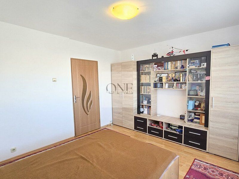 Apartament 3 Camere Suprafață Generoasă - Poză 8