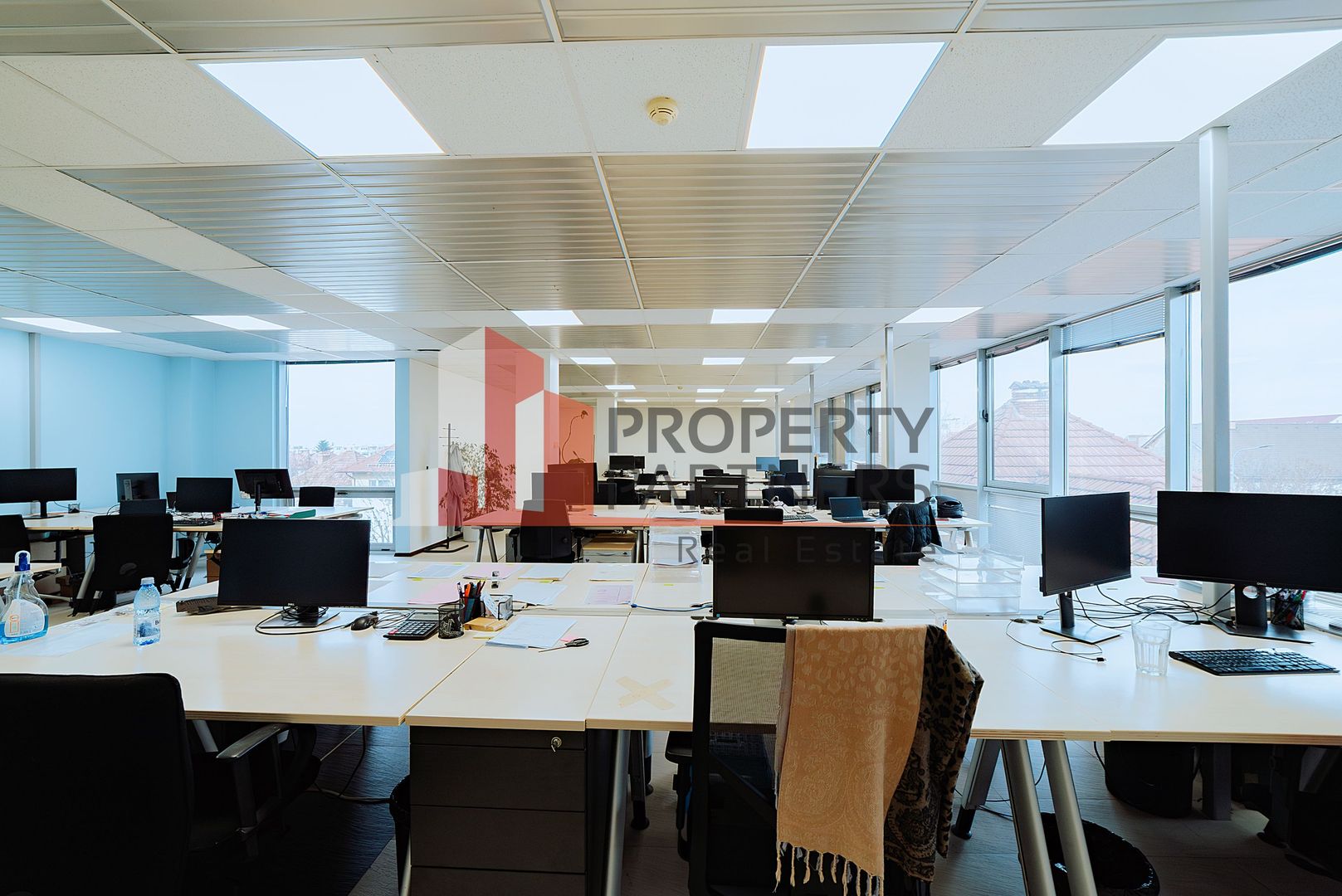 Aurel Vlaicu Office Center  350-1780 mp - Poză 8