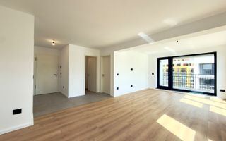 Apartament 2 camere cu vedere panoramică spre munte - Kasper Coresi - Poză 2