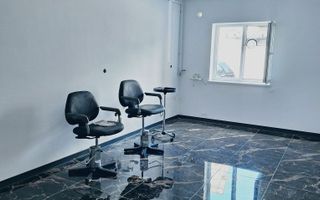 Apartament  2 camere de vânzare – spațiu comercial (parter). - Poză 2