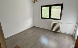 De vânzare – Apartament 3 camere, Sector 4 - Poză 4