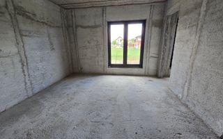 Casa Individuala 4 Camere, 2 Bai, 500mp Teren - Poză 2