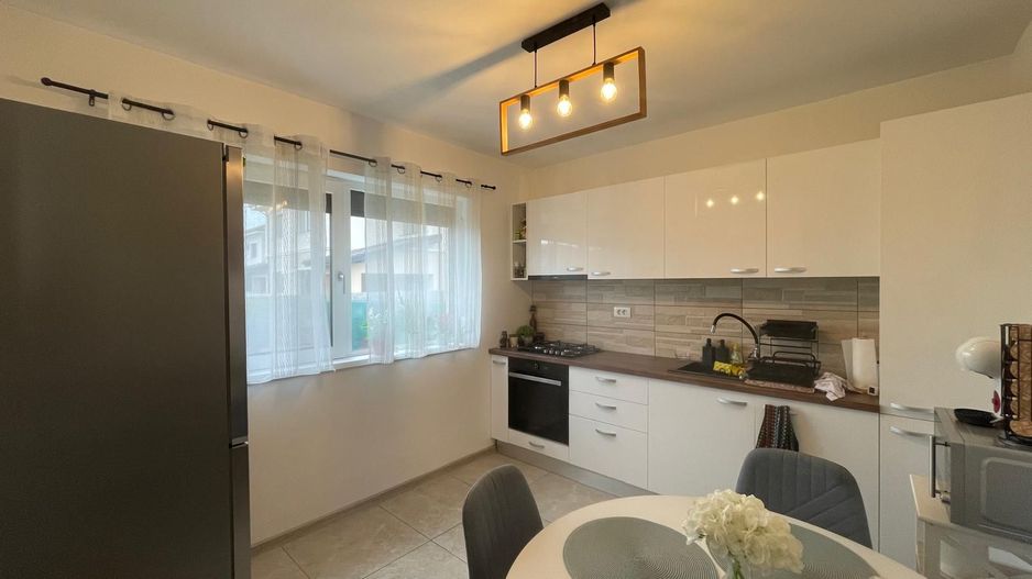 Duplex complet mobilat si utilat - 3 camere - Mosnita - Poză 4