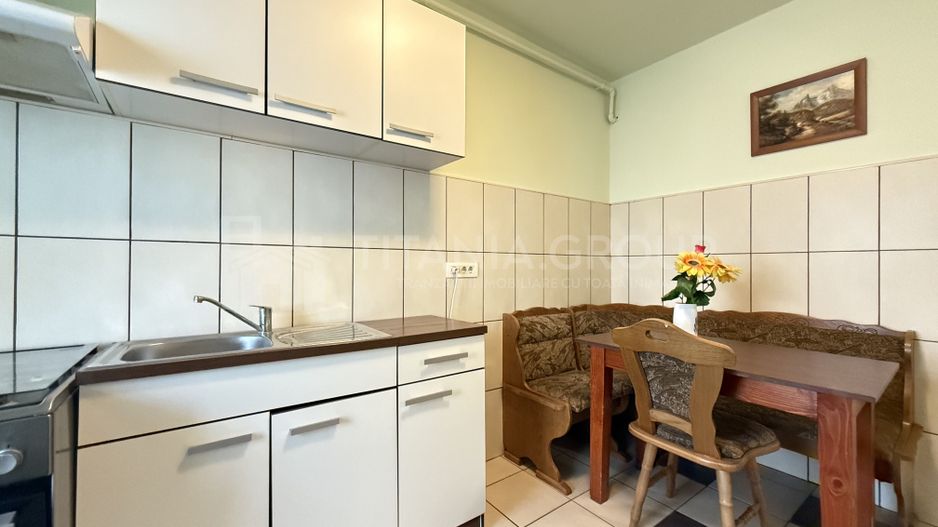 Apartament 3 camere decomandat+ loc de parcare - Centrul Vechi - Poză 5