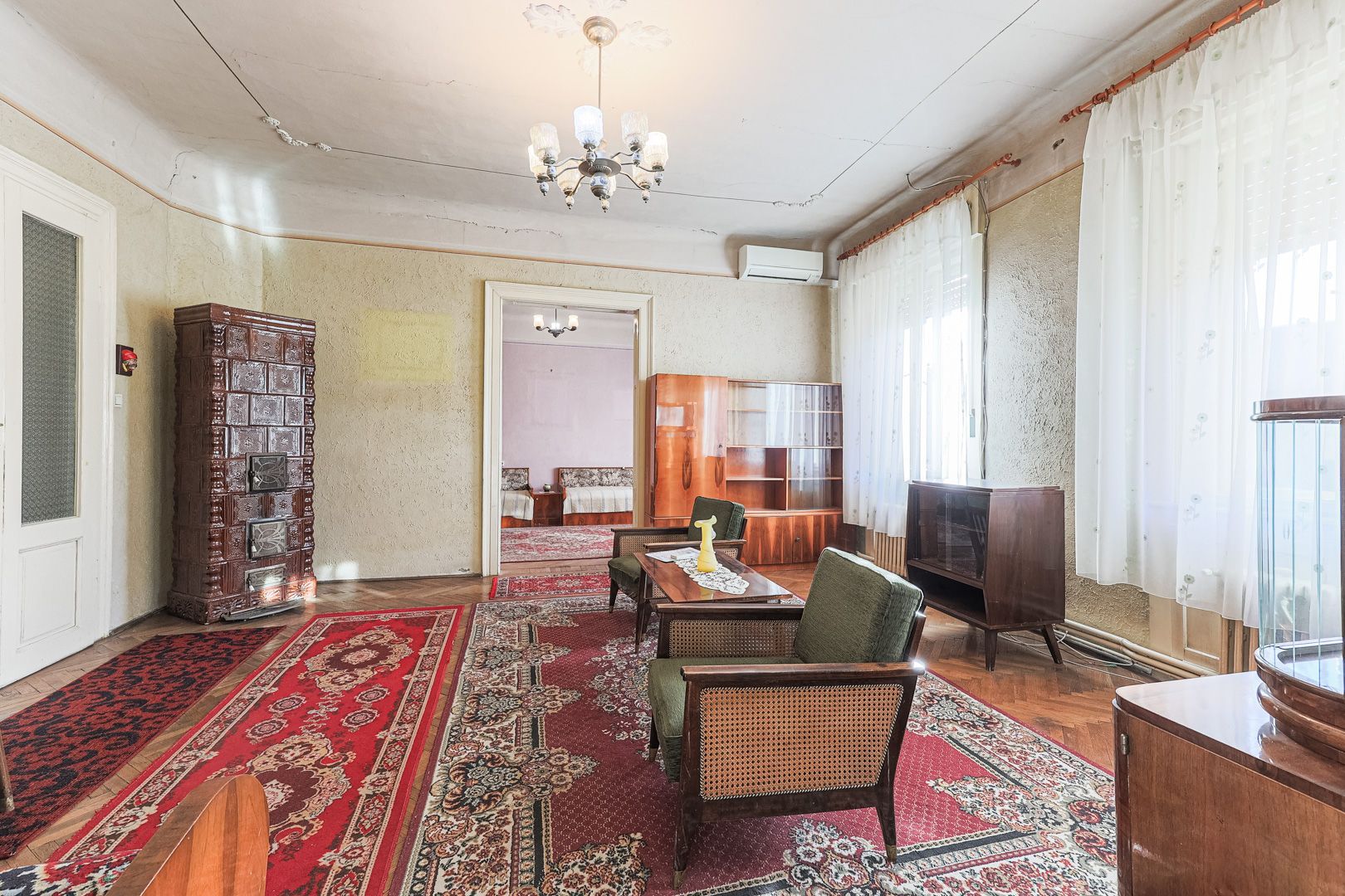 REZERVAT! 4 camere - 130 mp utili / ultracentral / etaj 1 - Poză 3
