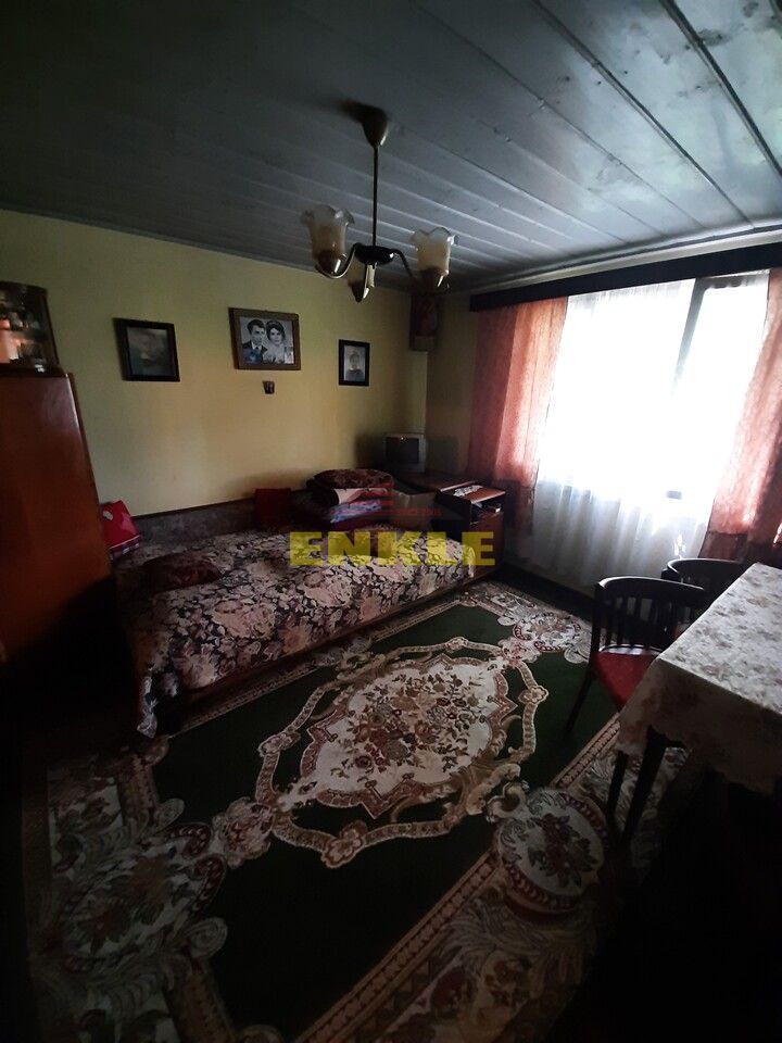 Casa 3 camere + dependinte (bucatarie de vara/magazie) + teren 1400 mp, Str.Zimbrului - Poză 6