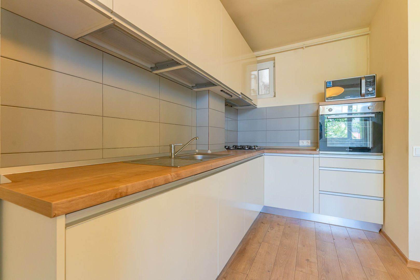 Apartament zona ONIX, mobilat si utilat - Poză 3