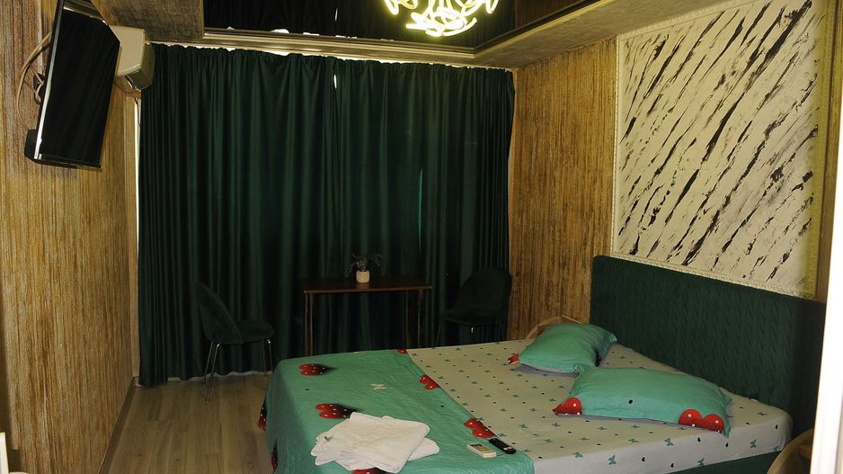 Garsoniera la A-uri, mobilata/libera,et 3 - Poză 3