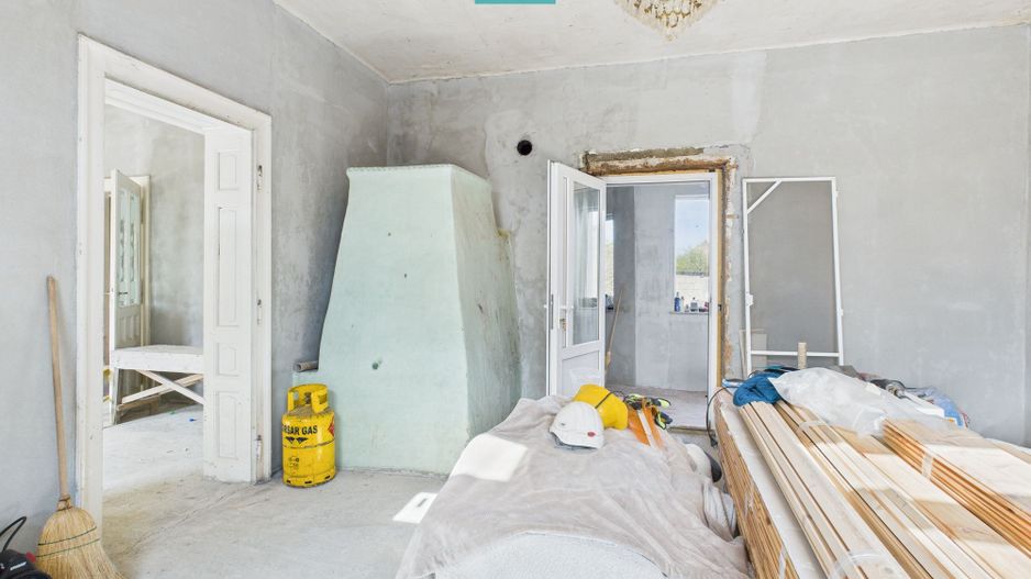 Casă spatioasă și solidă în Pecica - Poză 10