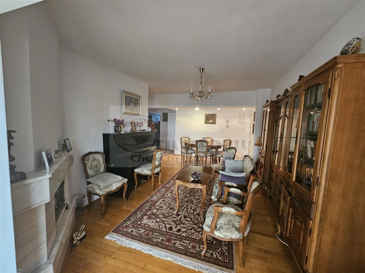 Apartament 4 camere, 95 mp – zonă Hala Centrala - Poză 4