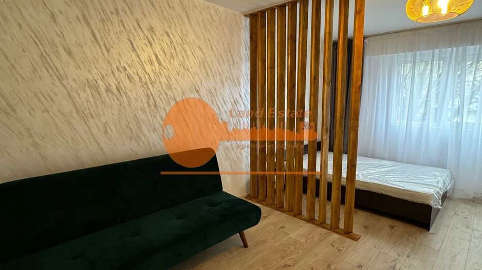 Studio Lujerului-Virtutii ( 1 minut tramvai- 8 minute metrou ) - Poză 1