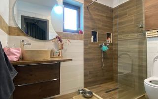Duplex cu 4 Dormitoare | Incalzire Pardoseala | 3 Bai | Intrare Dezmir - Poză 9