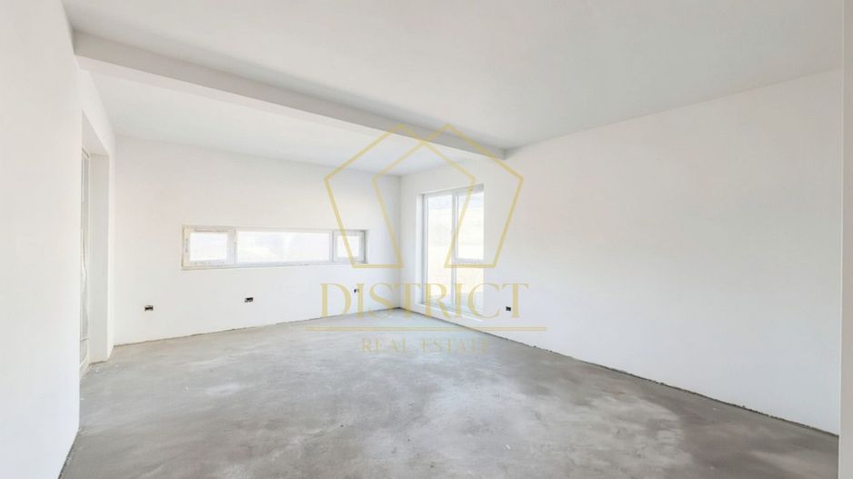 Apartament cu 3 camere si curte de 240mp | Mosnita Noua | Lidl - Poză 1