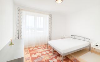 Suprafata Generoasa Garii - Poză 15