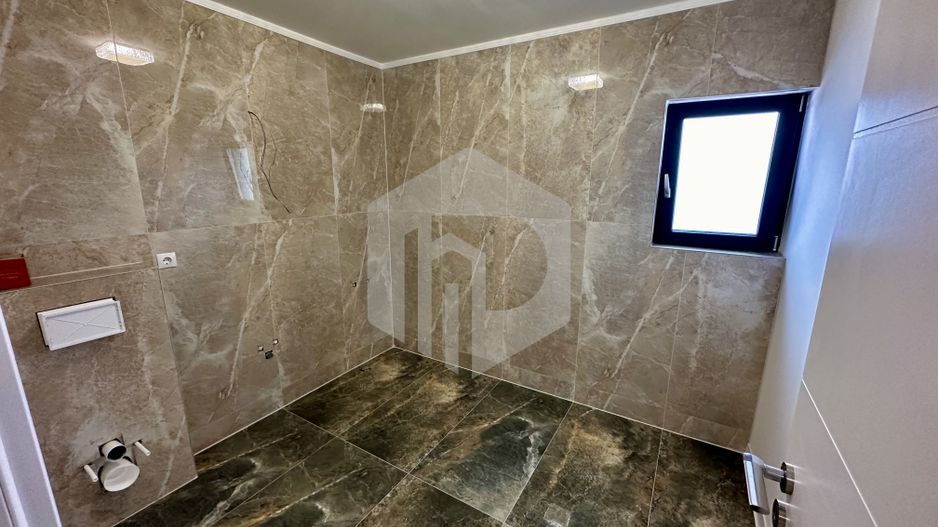 Cristian | Duplex |118mpu+ Mansarda amenajata | La Cheie| 158mp Teren - Poză 17