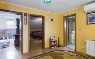 Vilă cu 3 dormitoare în Zimandu Nou - Poză 8