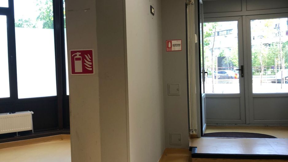 Spatiu comercial stradal || Zona Blvd Decebal || Terasa 110Mp  || Video - Poză 11