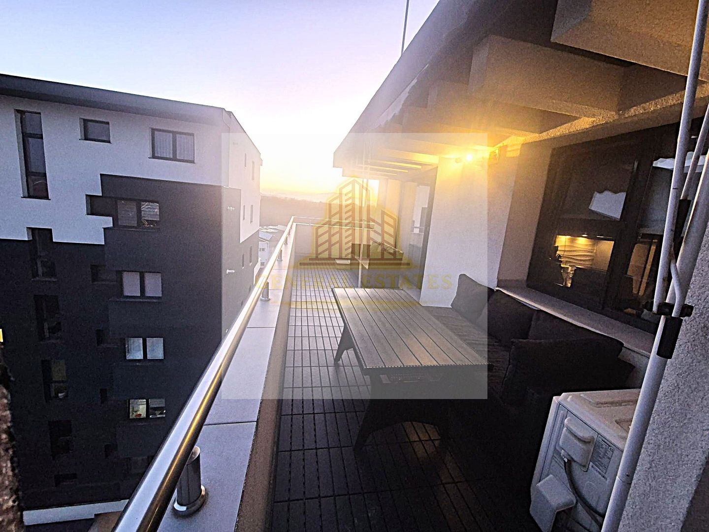 Apartament modern 2 camere, Brasov, Tractorul cu terasă panoramica - Poză 20