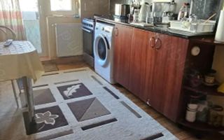 Vand ap 2 cam etaj 3/4 in Carpati II. - Poză 3