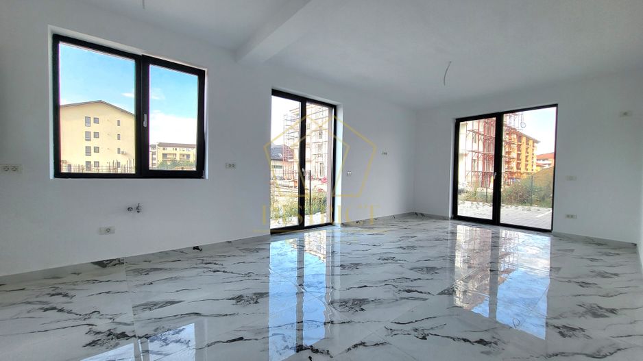 Apartament cu 2 camere si gradina proprie, finalizat in Giroc langa ESO. - Poză 1