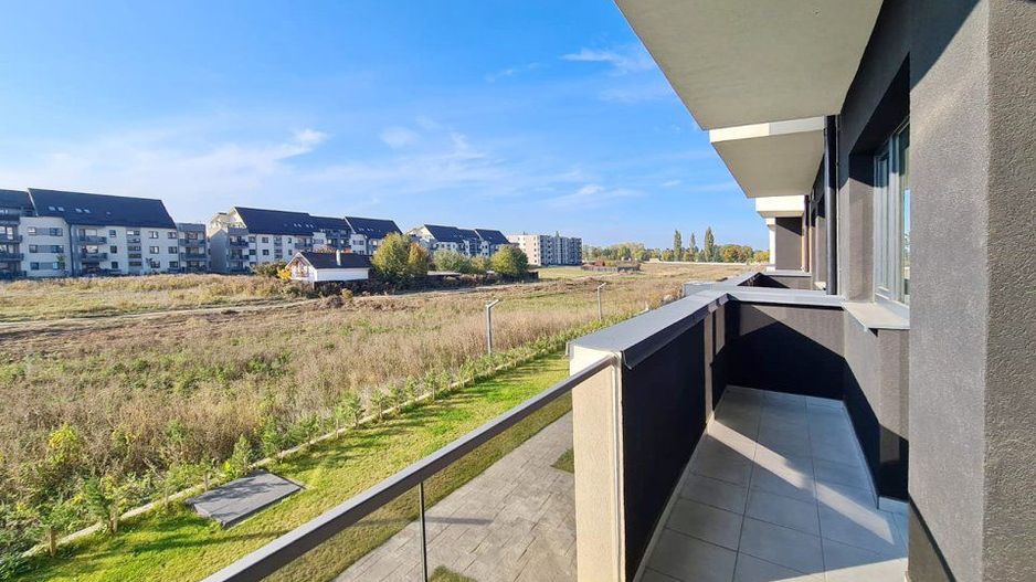 Tractoru, apartament în bloc nou - Poză 3