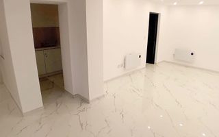 Spatiu Comercial de Vanzare sau Inchiriere In Onesti - Zona centrala - Poză 2