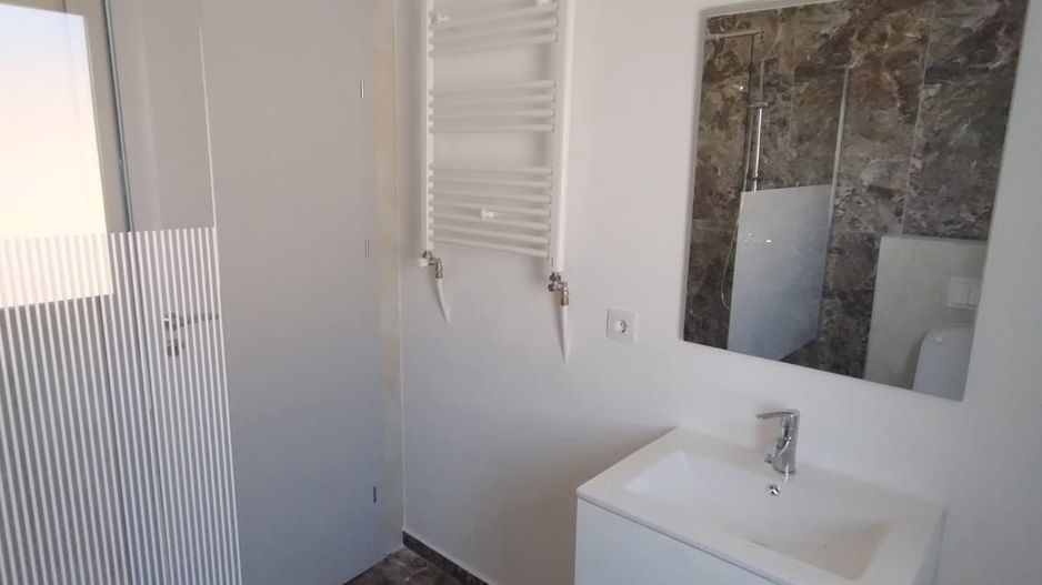 Vila Moderna Tunari, zona Buna, curte 300m - Poză 12