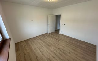 Duplex cu camera pe parter - Poză 29