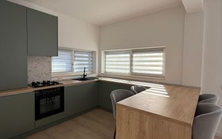 Apartament cu 4 camere, 100 mp, parcare,  gradina,  zona L. Merlin - Poză 4