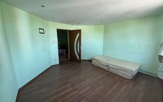 3 camere in vila I Calea Plevnei I Necesita renovare I Etaj 2 - Poză 3