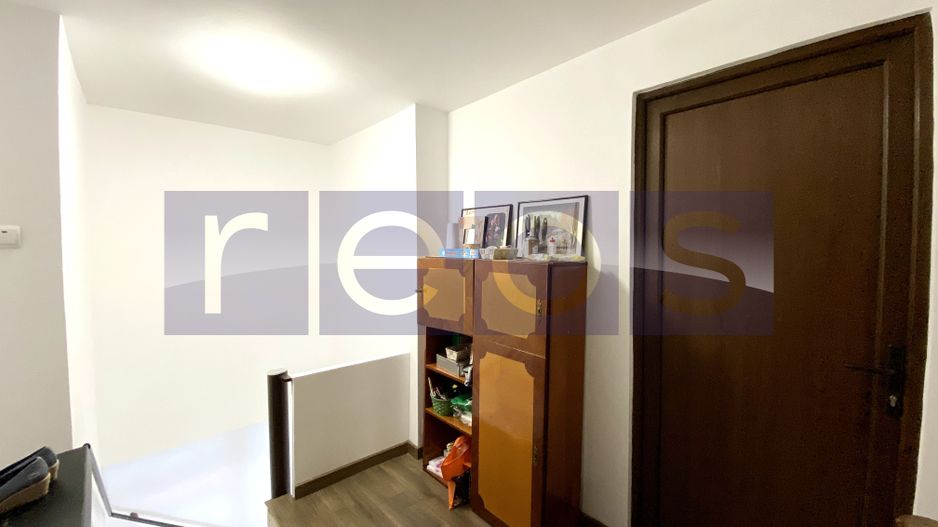 DE VANZARE CASA 5 CAMERE | RENOVATA | TERASA | 2 INTRARI SEPARATE | ZONA UNIRII - Poză 12