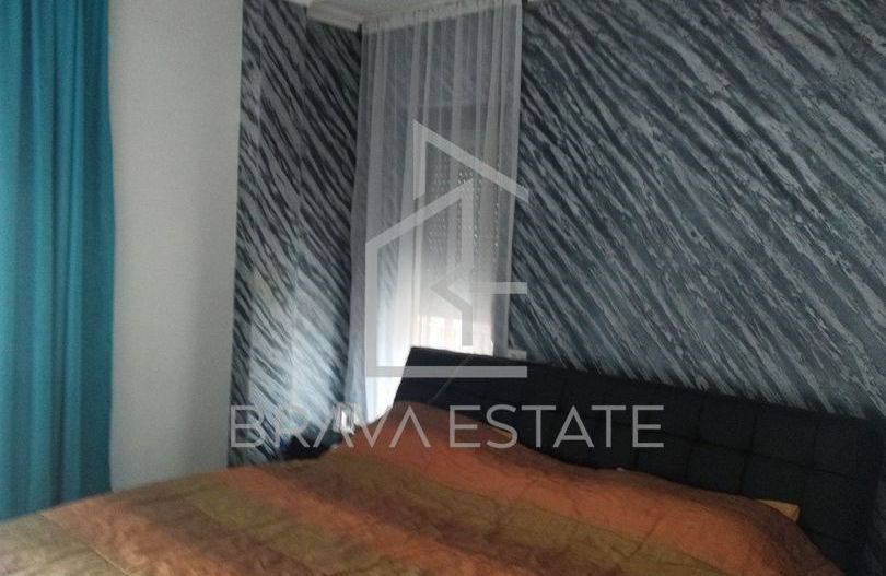 Apartament 3 camere, balcon, parcare, 64 mp, zona Floresti - Poză 4