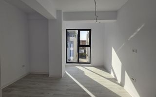 Apartament 3 camere Otopeni central - Poză 8
