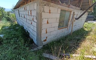 Casă la gri de vânzare – Central, 2800 mp teren - Poză 6