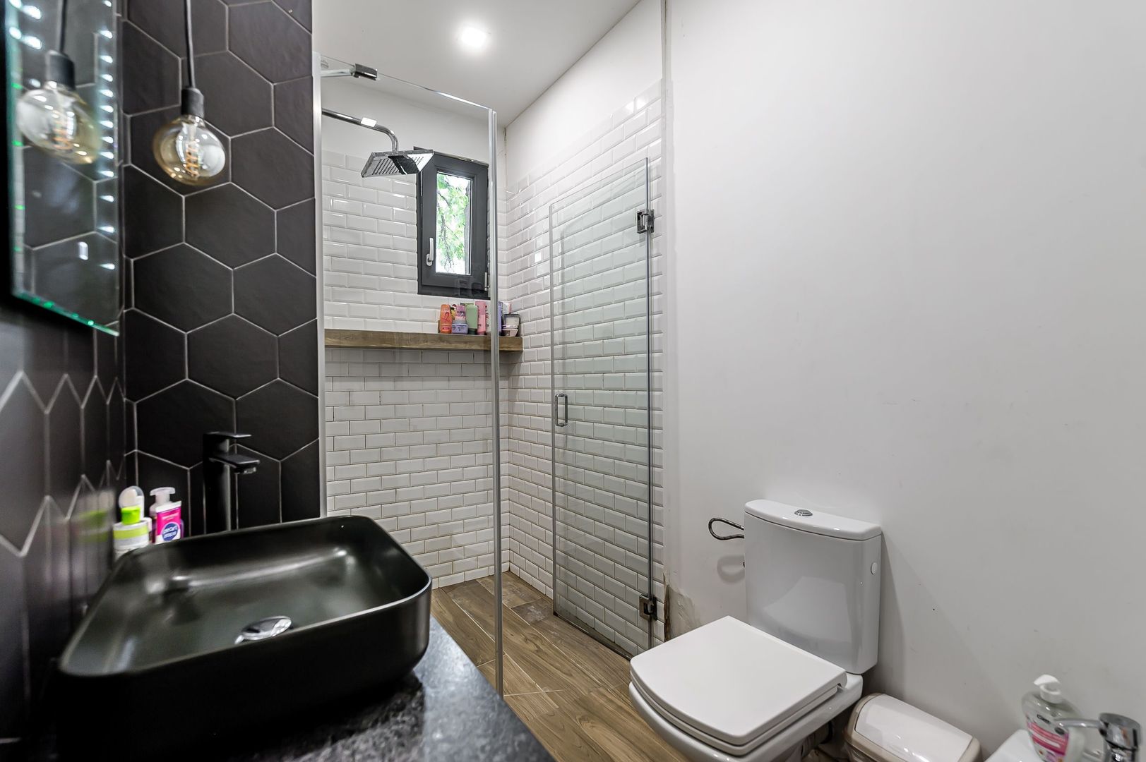 Apartament tip casa, cu gradina proprie, in zona centrala a Aradului - Poză 7