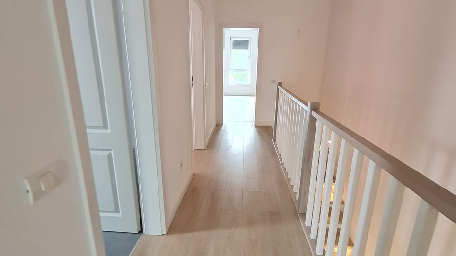 Proiect deosebit la 5 minute de Iulius Town - Poză 12