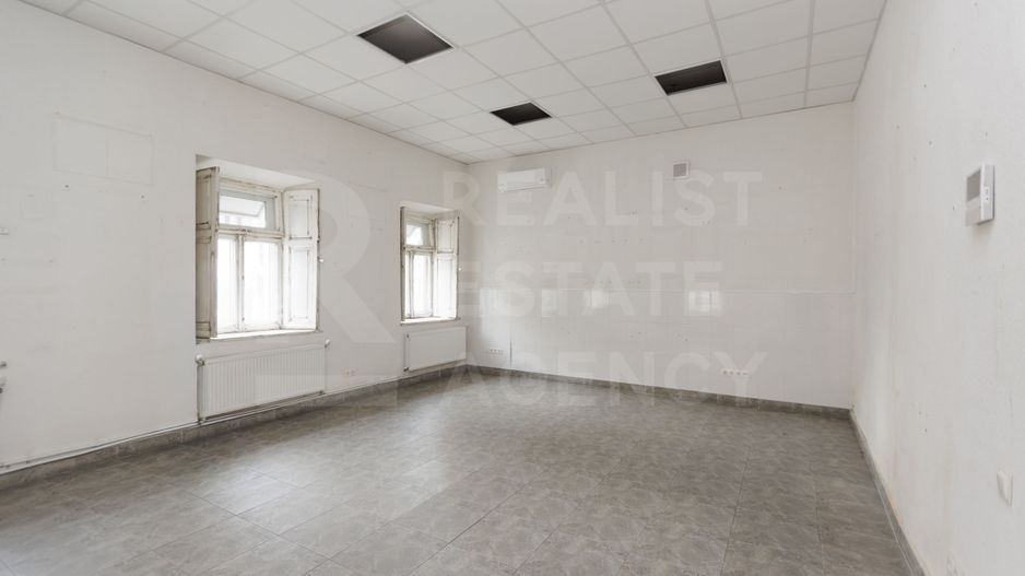 Chirie, spațiu comercial 59,2 mp, str. București, Centru - Poză 4