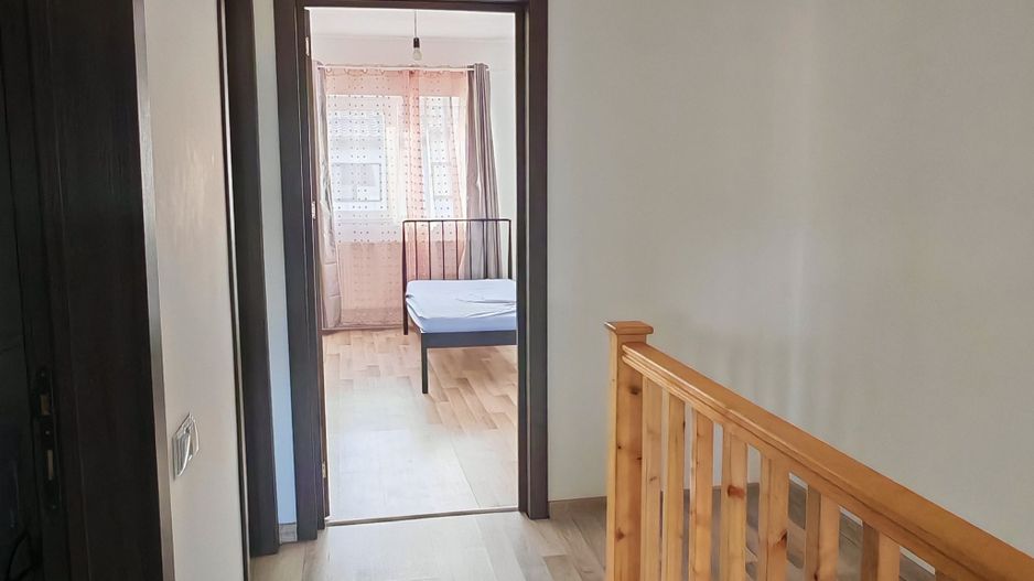 Vila tip duplex S+P+E cartier IZVOR Tarlungeni semimobilata179000 euro - Poză 27