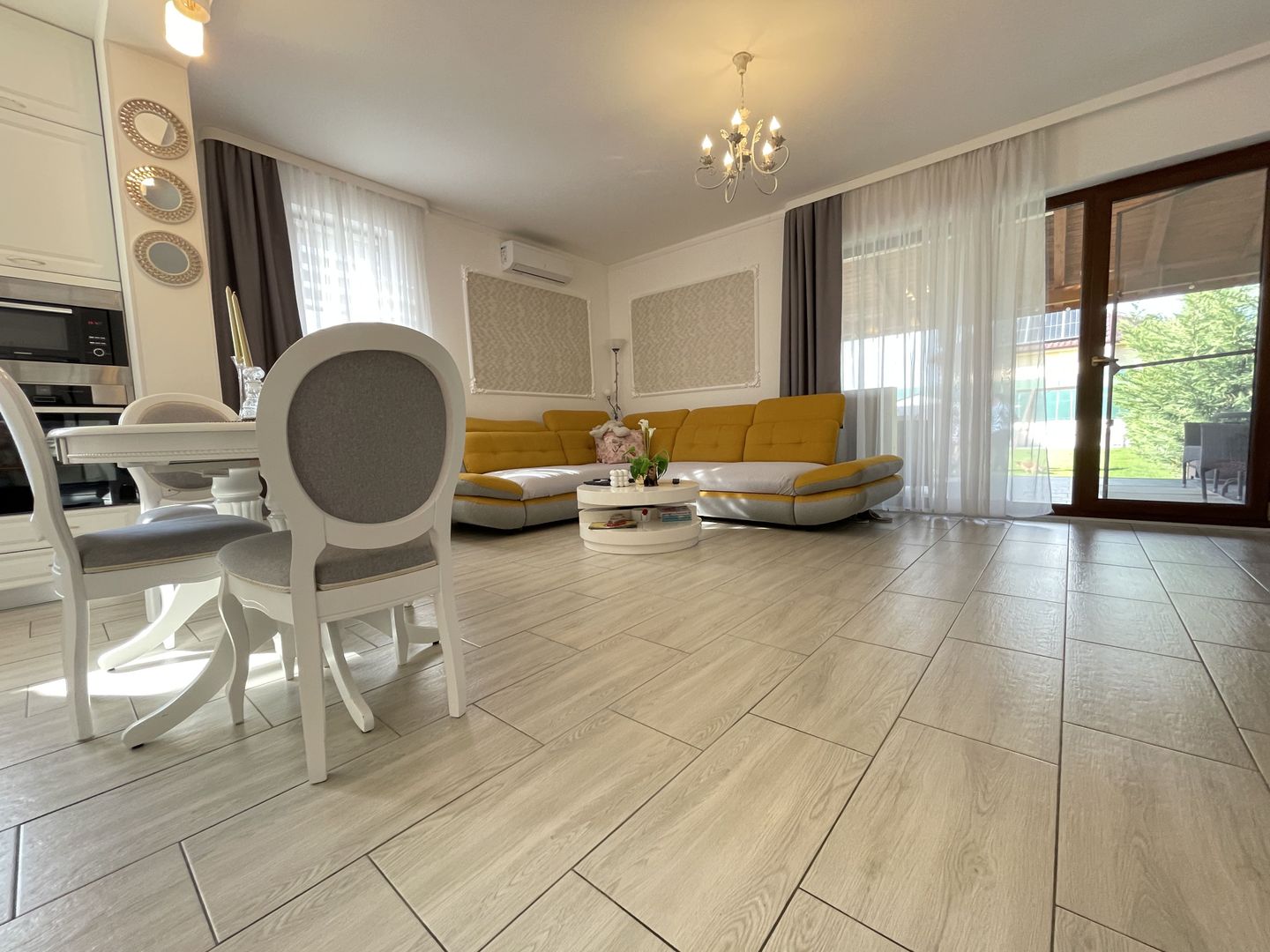 Duplex frumos amenajat si mobilat in Dumbravita - Poză 7